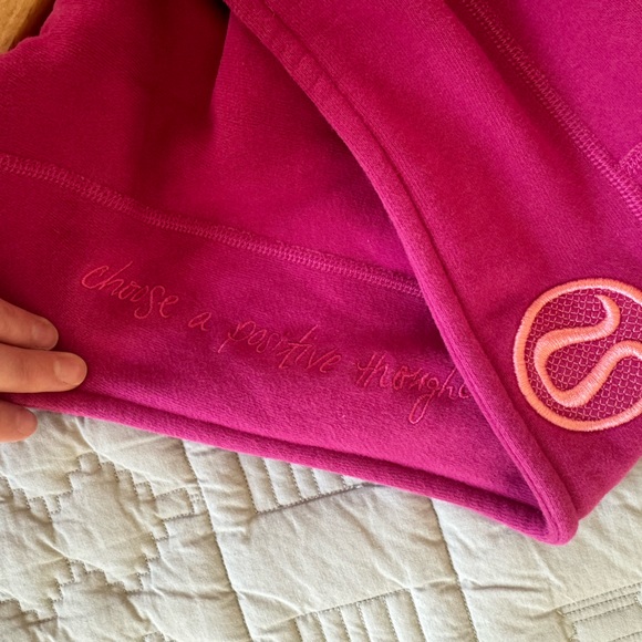 EUC Lululemon Scuba Full-Zip Fleece Hoodie III Bright Pink Special Edition Sz 6 - Picture 3 of 12